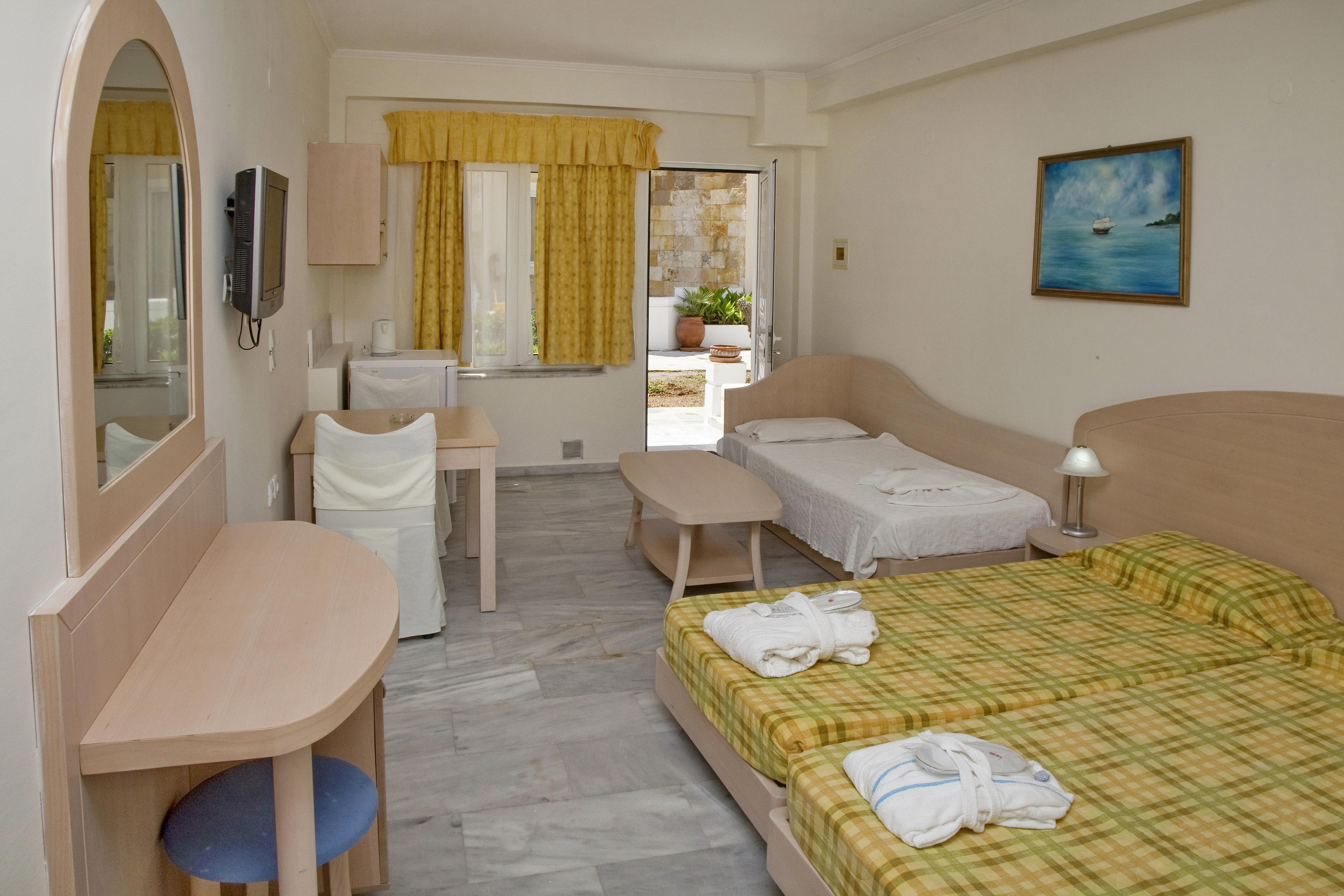 Jo An Beach Hotel Adelianósz Kámbosz Kültér fotó