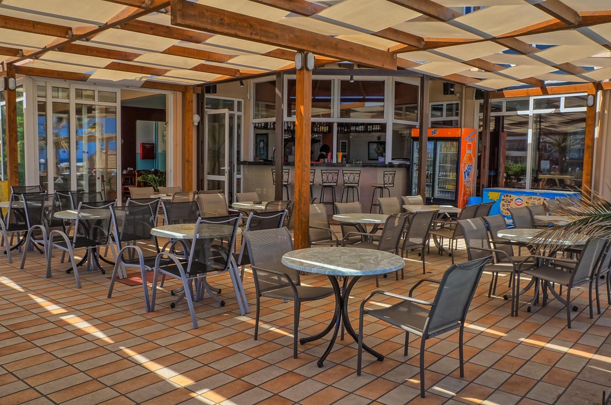 Jo An Beach Hotel Adelianósz Kámbosz Kültér fotó